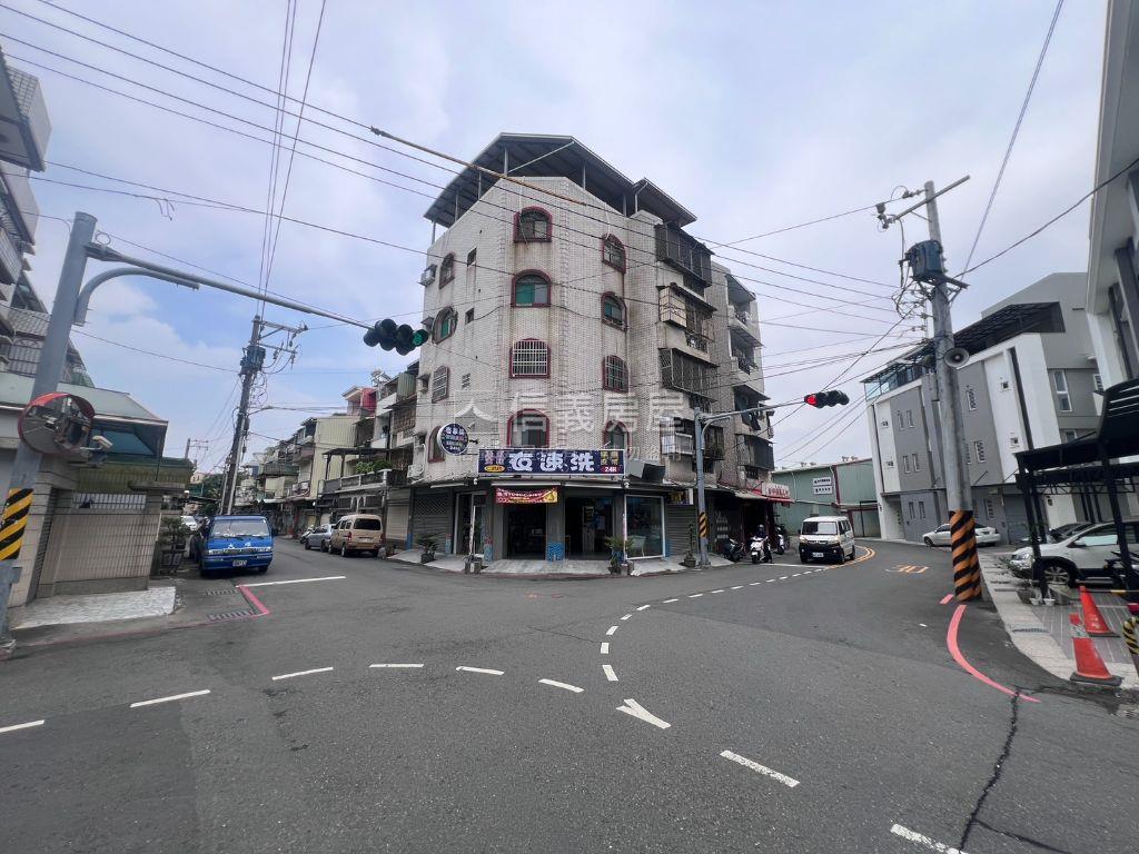 仁武正街採光通風美三房房屋室內格局與周邊環境