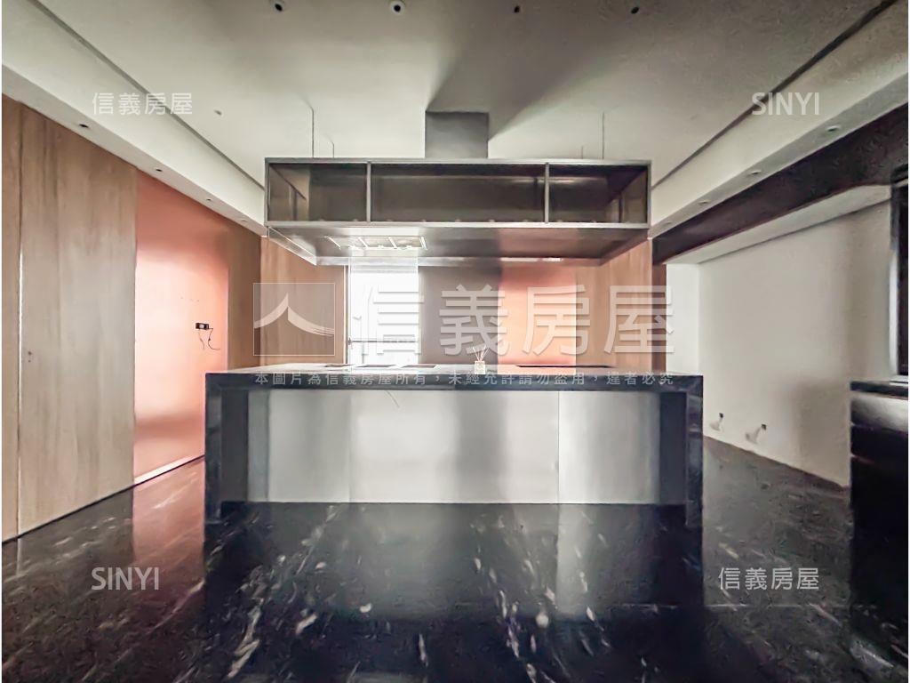 忠泰繹★頂樓豪邸房屋室內格局與周邊環境