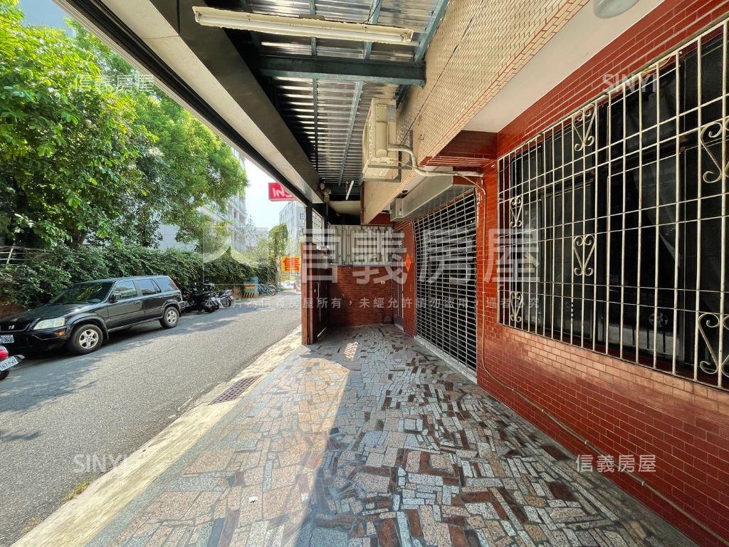 近成大校園大坪透天房屋室內格局與周邊環境