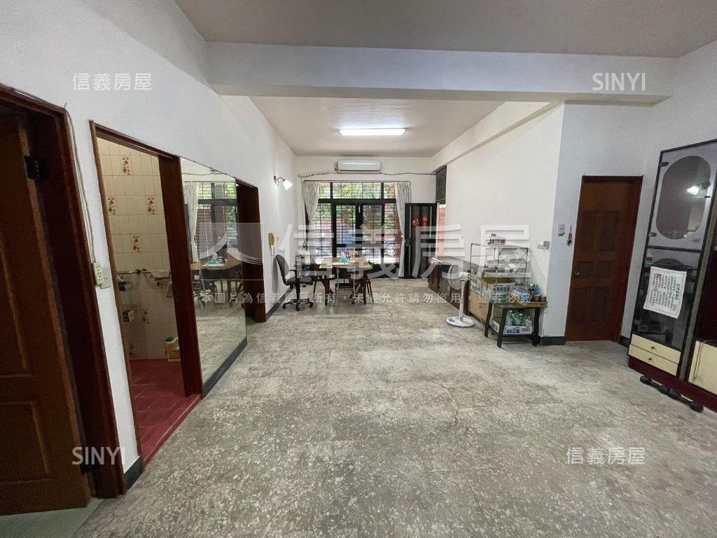 近成大校園大坪透天房屋室內格局與周邊環境
