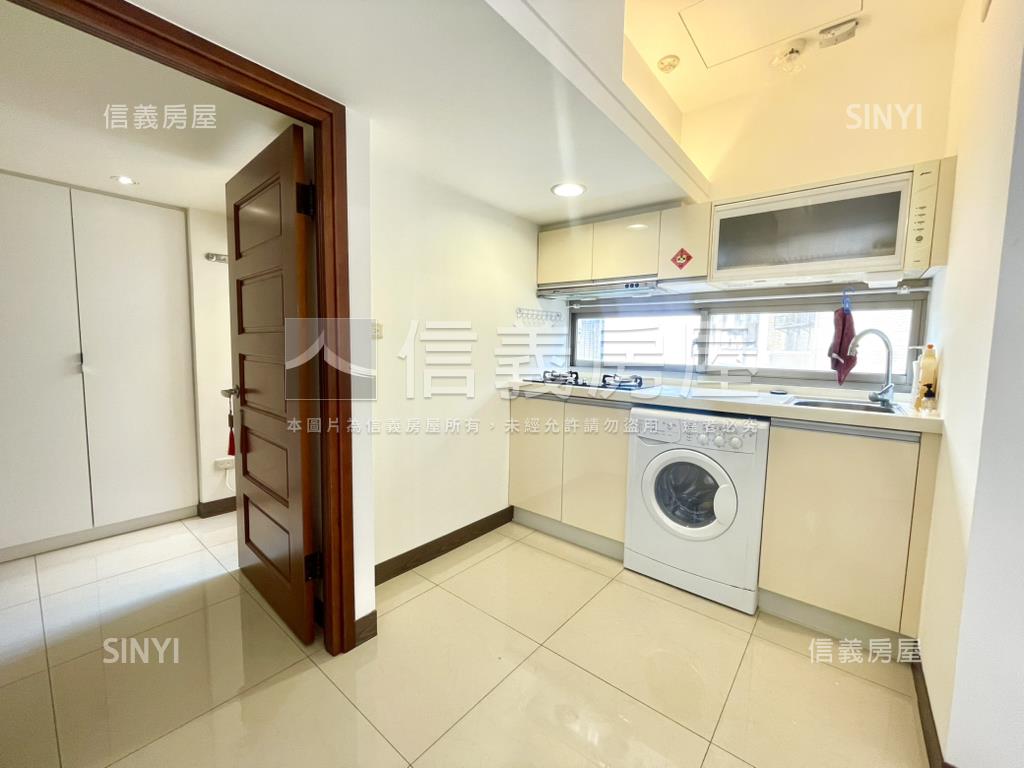 採光高樓美屋車位房屋室內格局與周邊環境