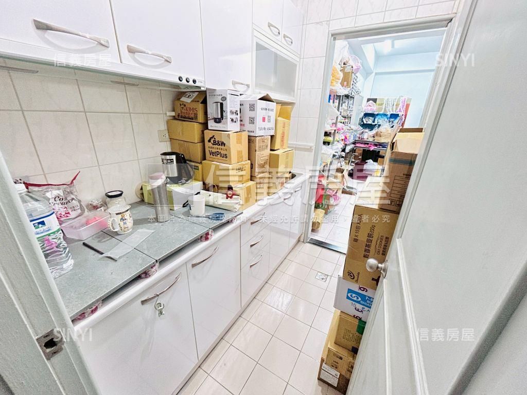 蘋果村庭院美宅衛浴開窗房屋室內格局與周邊環境