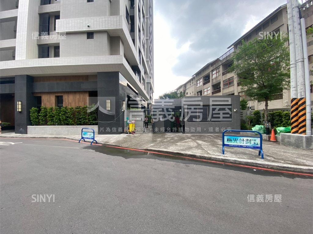 極光計畫優質三房房屋室內格局與周邊環境