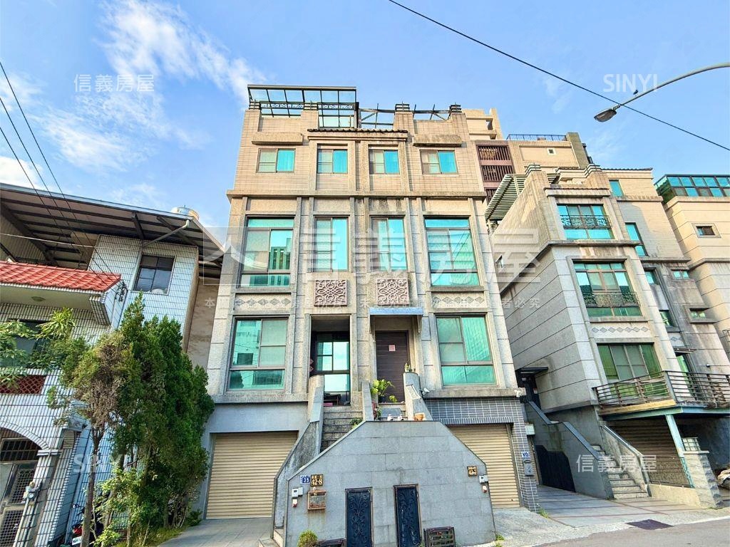 高鐵區｜朝西南｜臨路透天房屋室內格局與周邊環境