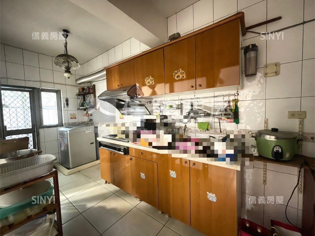 台鋁樹景三面採光二樓美寓房屋室內格局與周邊環境