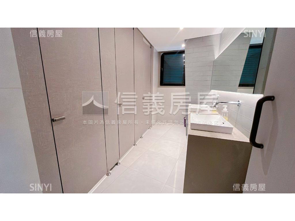 凌雲通商Ａ辦景觀２４樓房屋室內格局與周邊環境