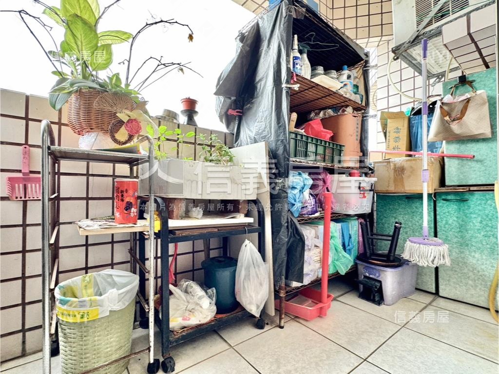 經武商圈成家３房房屋室內格局與周邊環境