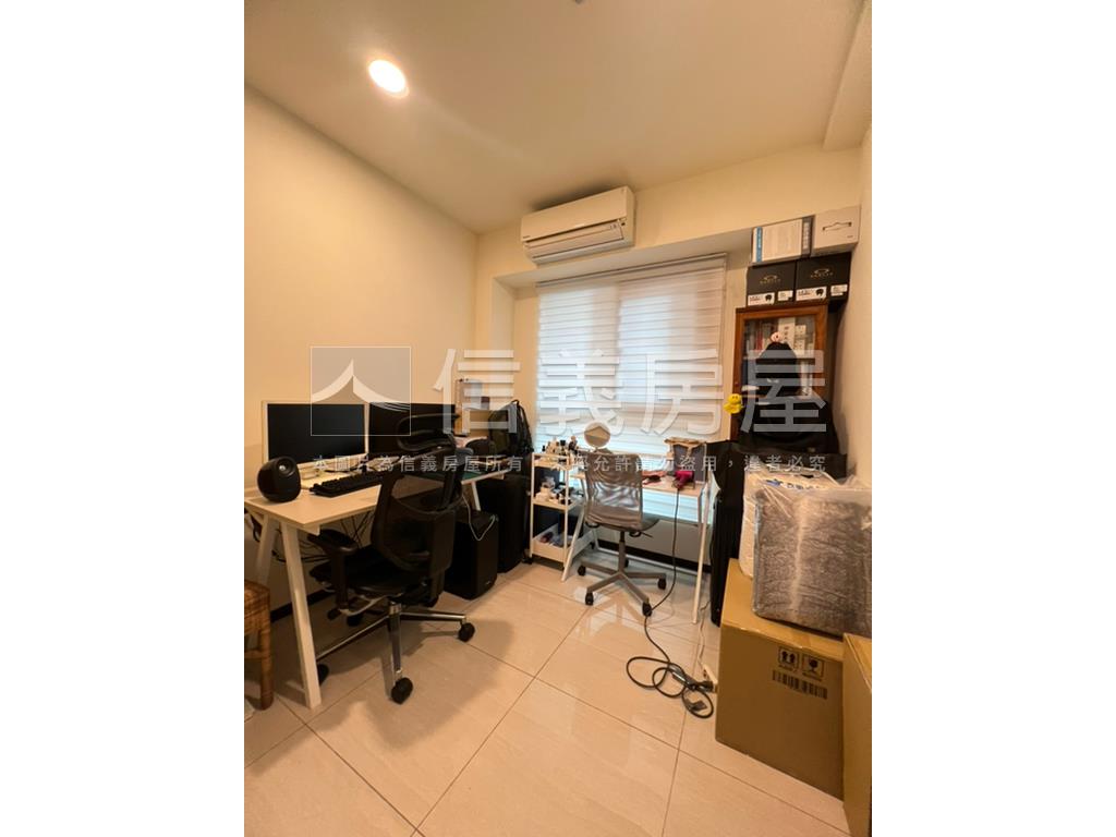 九揚華峰溫馨美屋房屋室內格局與周邊環境