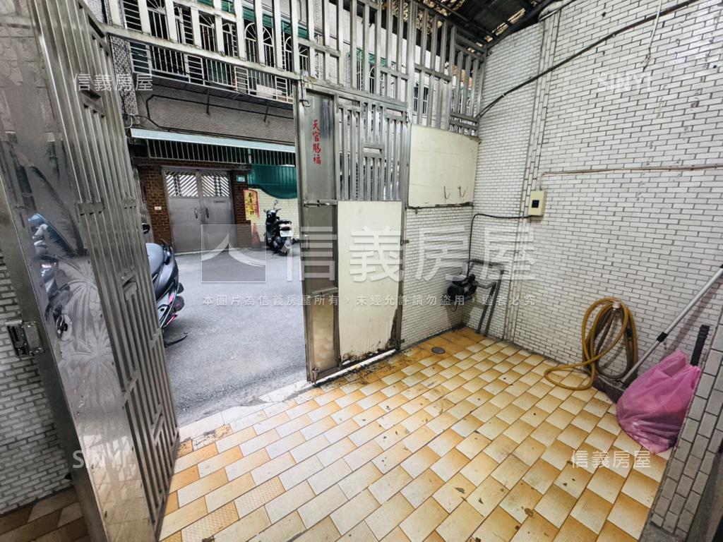 土城站綠意三房方正一樓房屋室內格局與周邊環境