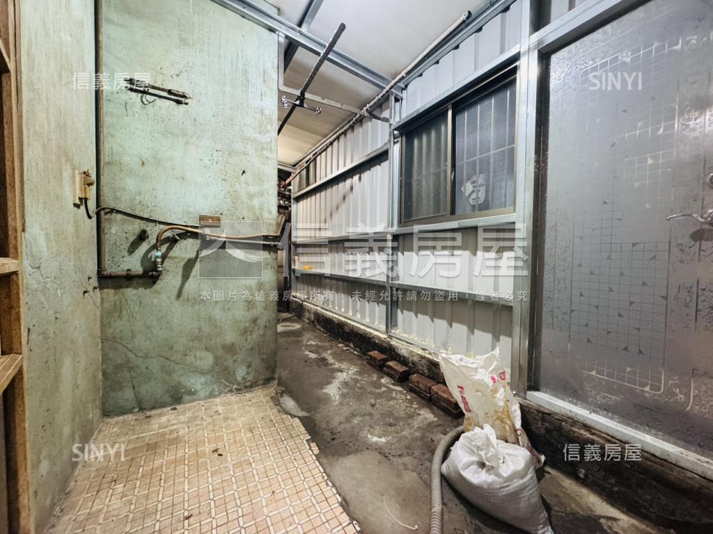 土城站綠意三房方正一樓房屋室內格局與周邊環境