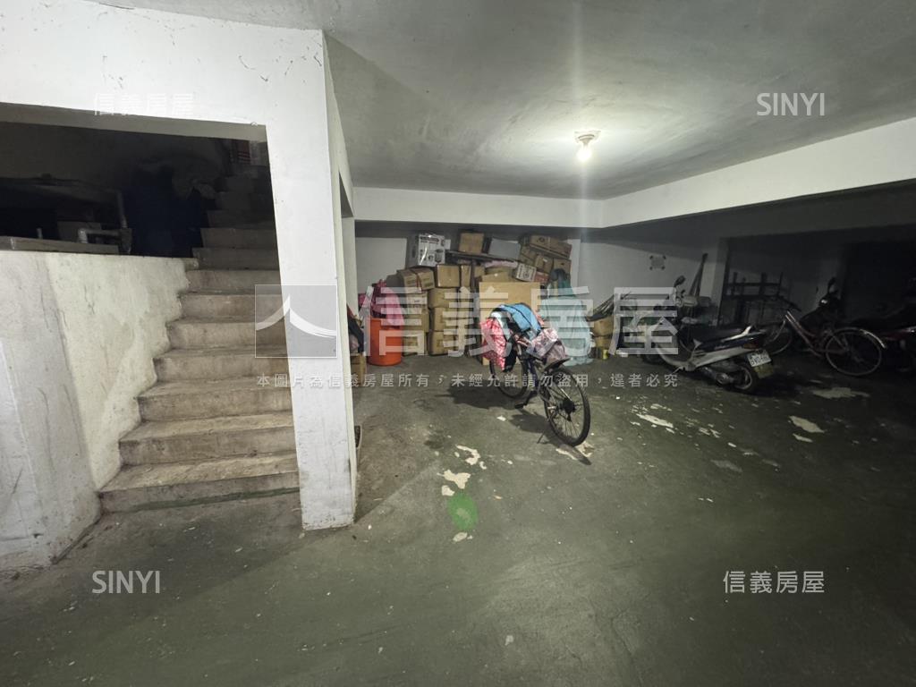 土城站綠意三房方正一樓房屋室內格局與周邊環境
