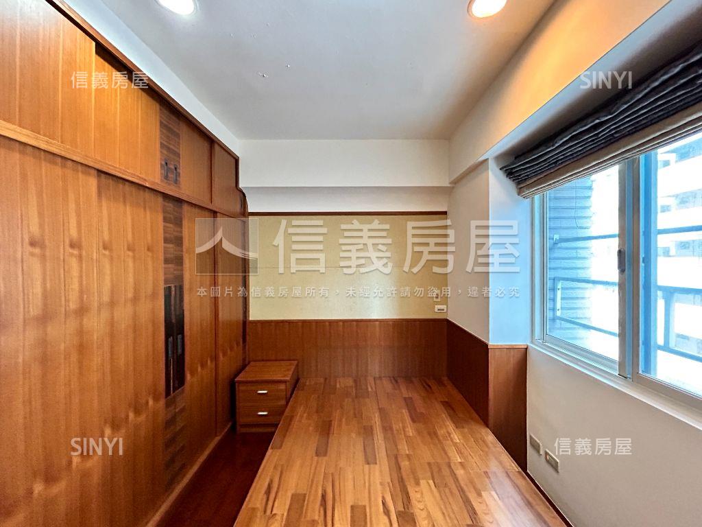 至善園精美３＋１房房屋室內格局與周邊環境
