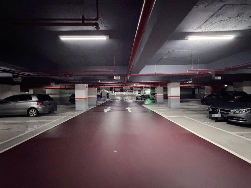 海德一號★採光兩房車位房屋室內格局與周邊環境