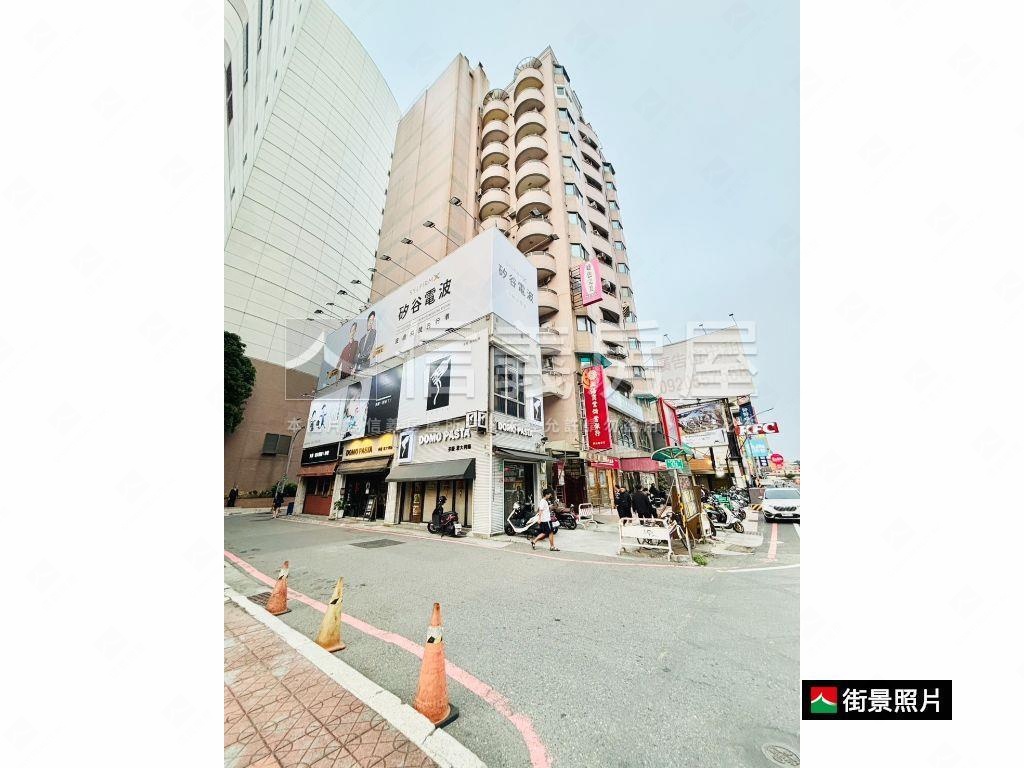 近新光民族景觀三房雙陽台房屋室內格局與周邊環境