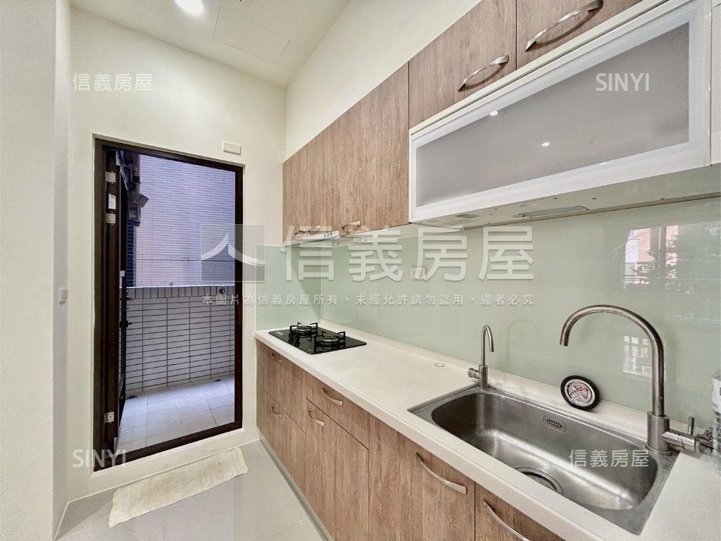 富源左岸兩房車位房屋室內格局與周邊環境