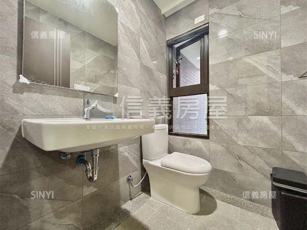 富源左岸兩房車位房屋室內格局與周邊環境