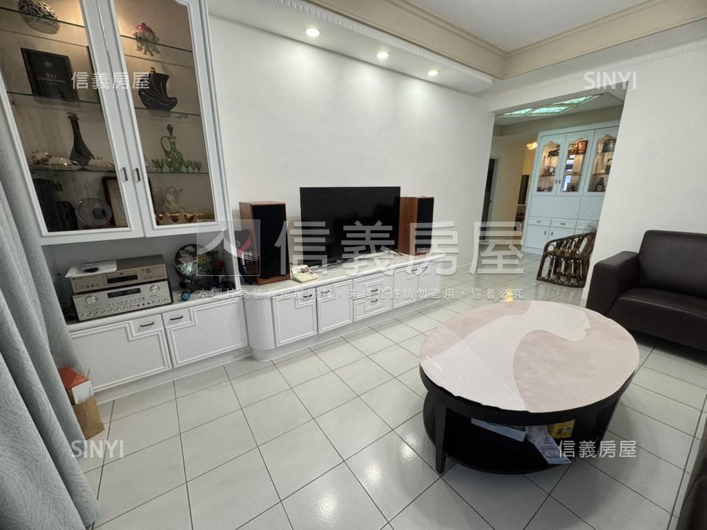 朝南採光優美３房房屋室內格局與周邊環境