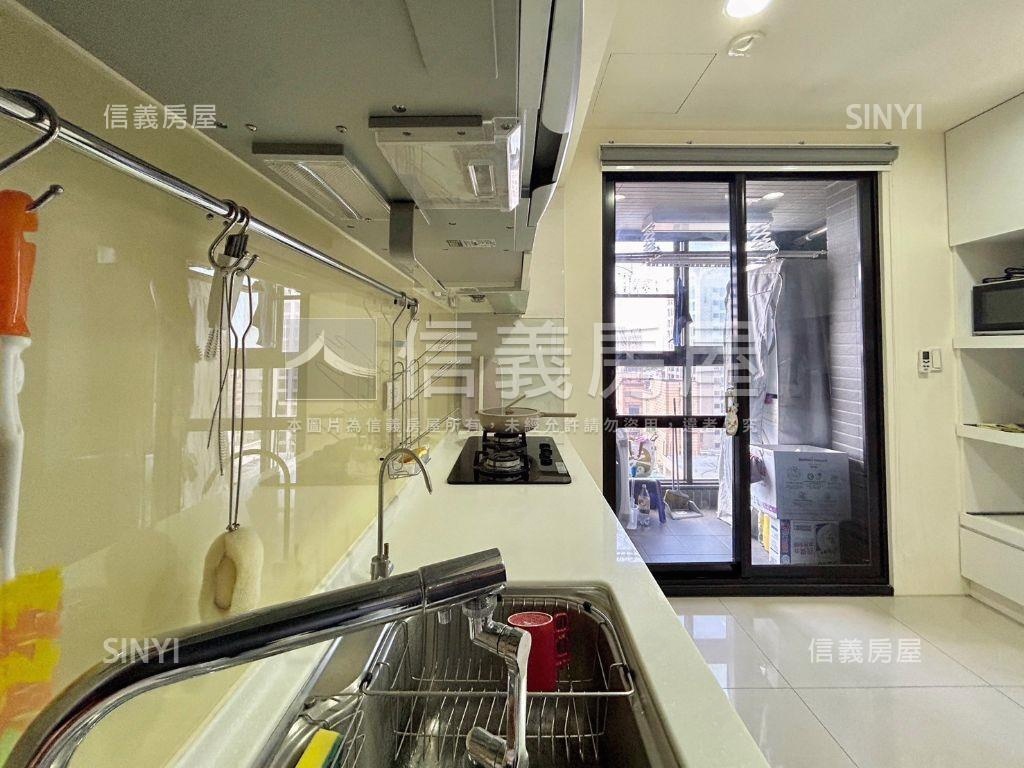 富宇學學溫馨兩房房屋室內格局與周邊環境