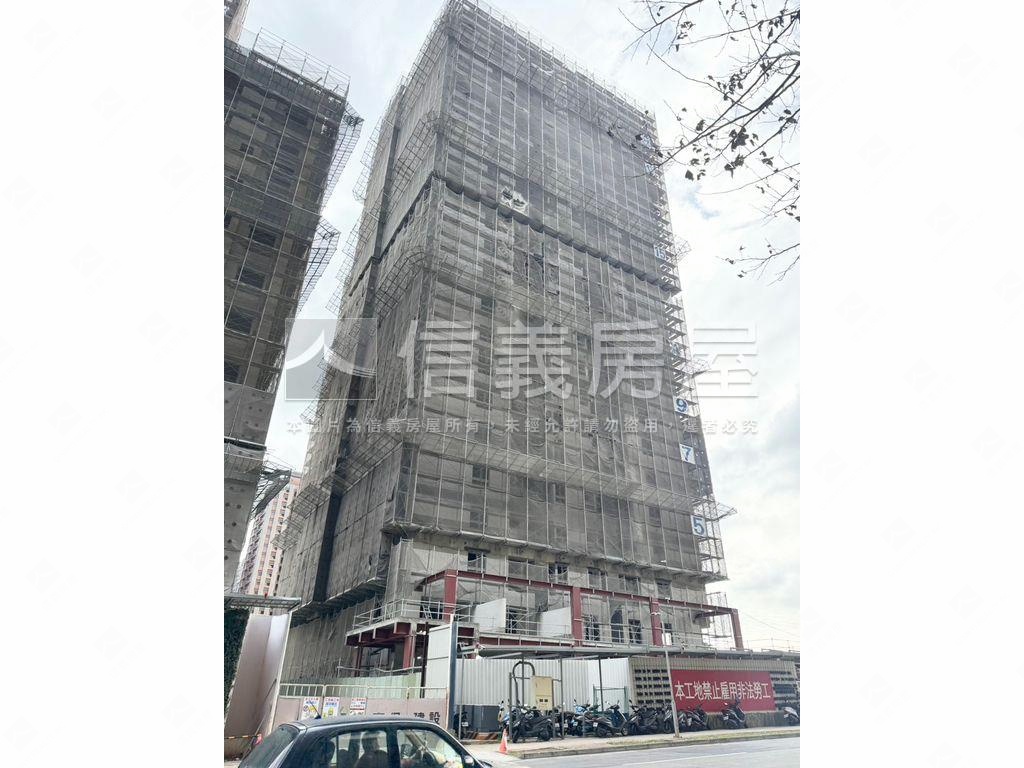 大亮波波高樓帶車位房屋室內格局與周邊環境