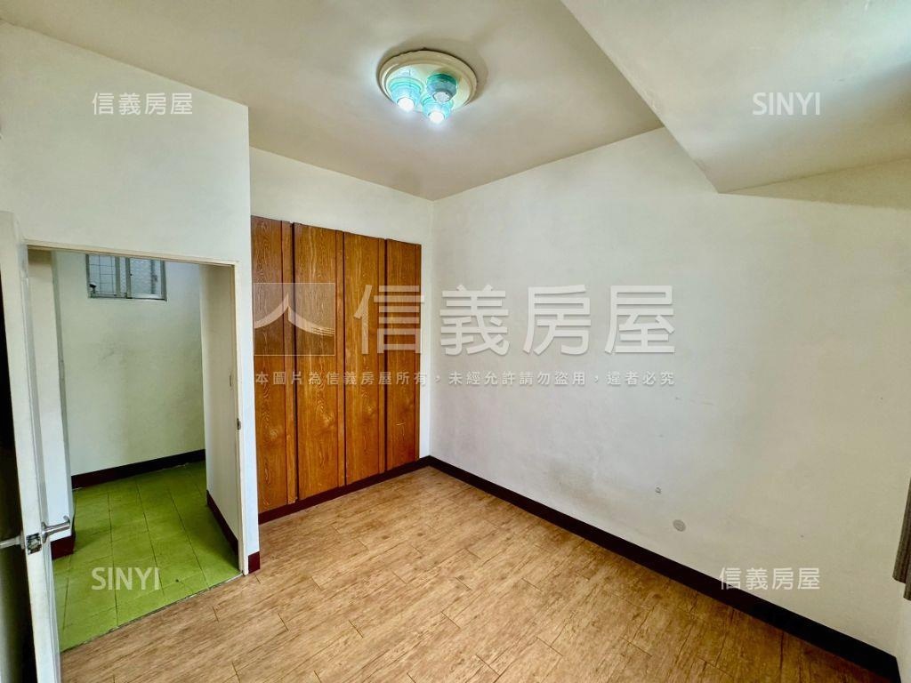 採光好三樓公寓免等垃圾車房屋室內格局與周邊環境