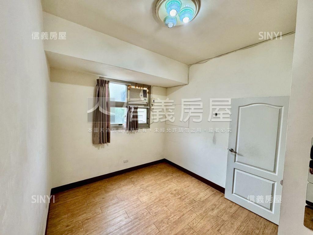 採光好三樓公寓免等垃圾車房屋室內格局與周邊環境
