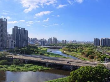 寶徠花園兩房車位面溪景