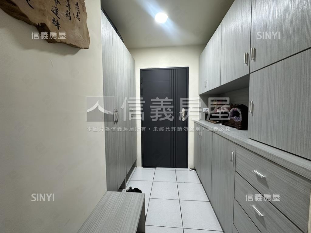 近平實營區一房二廳房屋室內格局與周邊環境