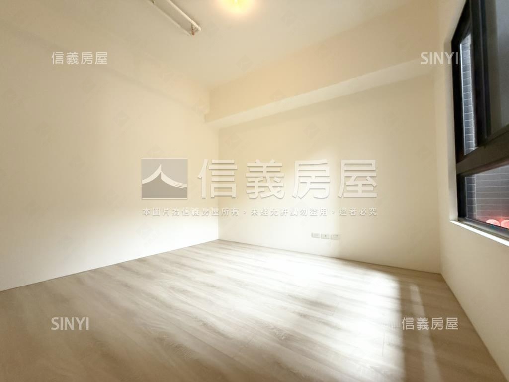 坤悅君匯兩房車位房屋室內格局與周邊環境