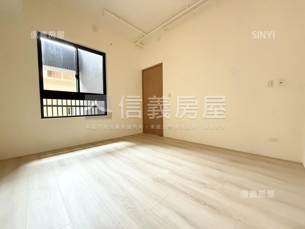 坤悅君匯兩房車位房屋室內格局與周邊環境