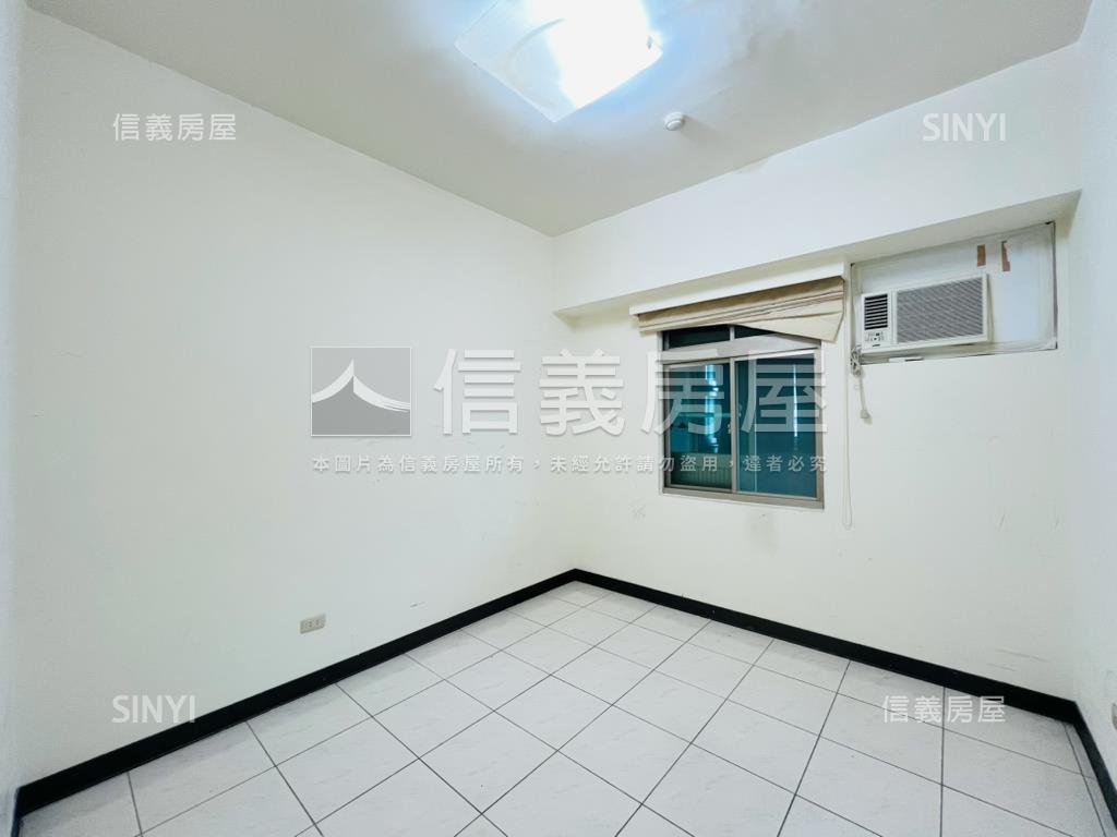 雙和新城次頂樓精美三房房屋室內格局與周邊環境