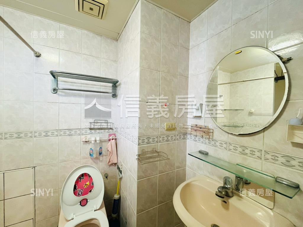 雙和新城次頂樓精美三房房屋室內格局與周邊環境