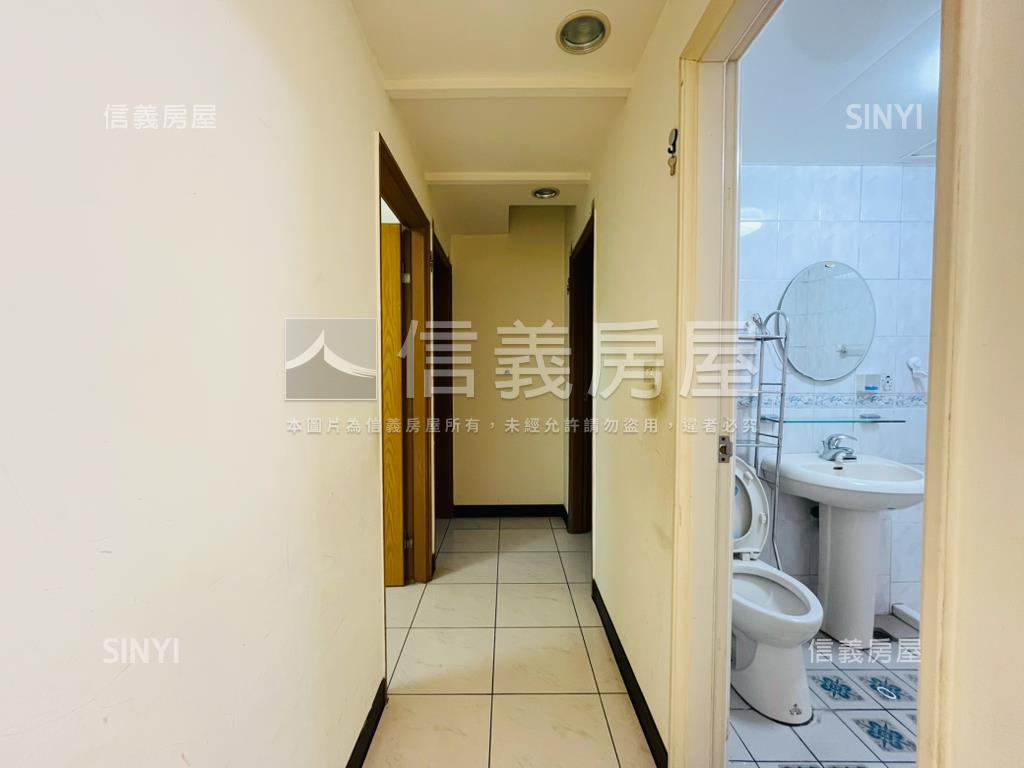 雙和新城次頂樓精美三房房屋室內格局與周邊環境