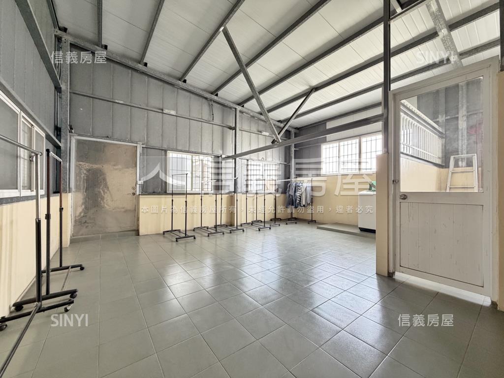 近未來黃線｜三角窗店宿房屋室內格局與周邊環境