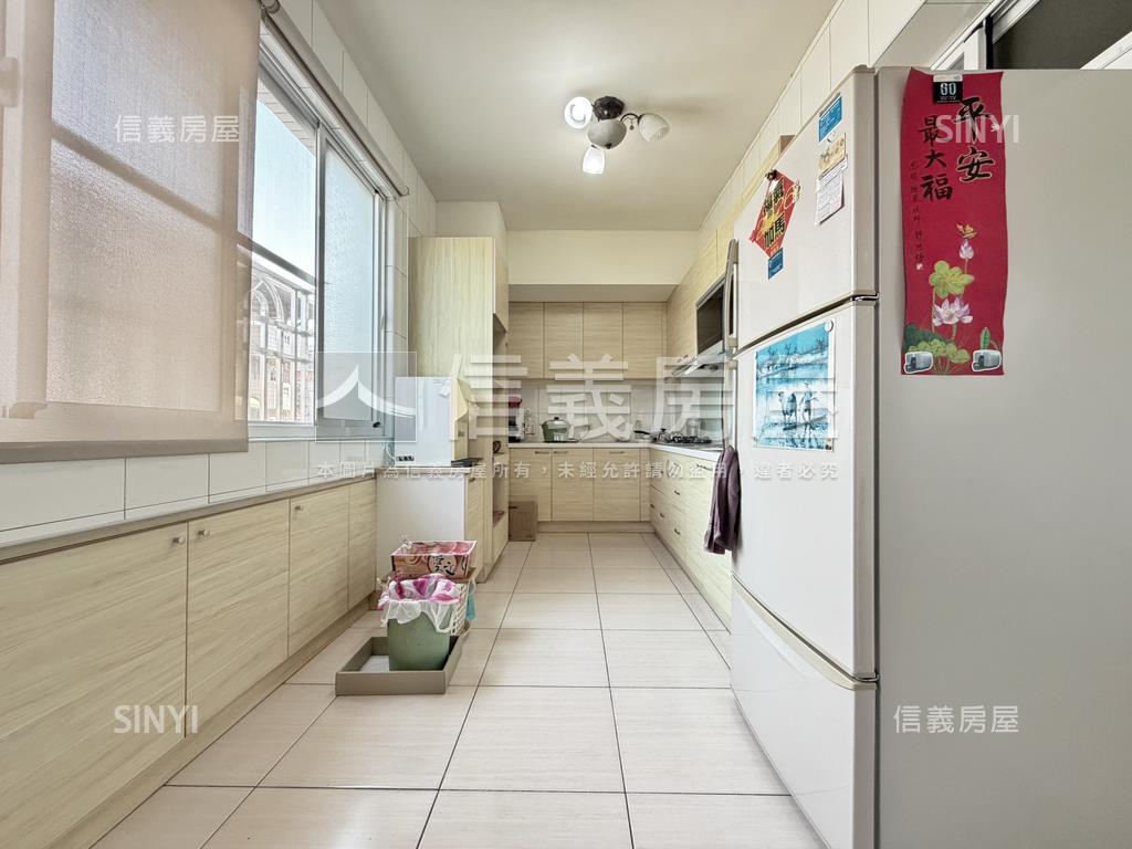 近未來黃線｜三角窗店宿房屋室內格局與周邊環境