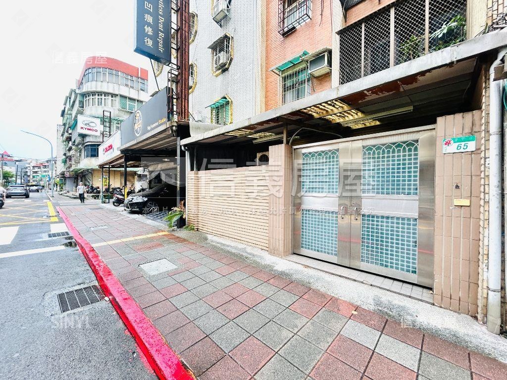 星雲捷運住店辦大１樓房屋室內格局與周邊環境