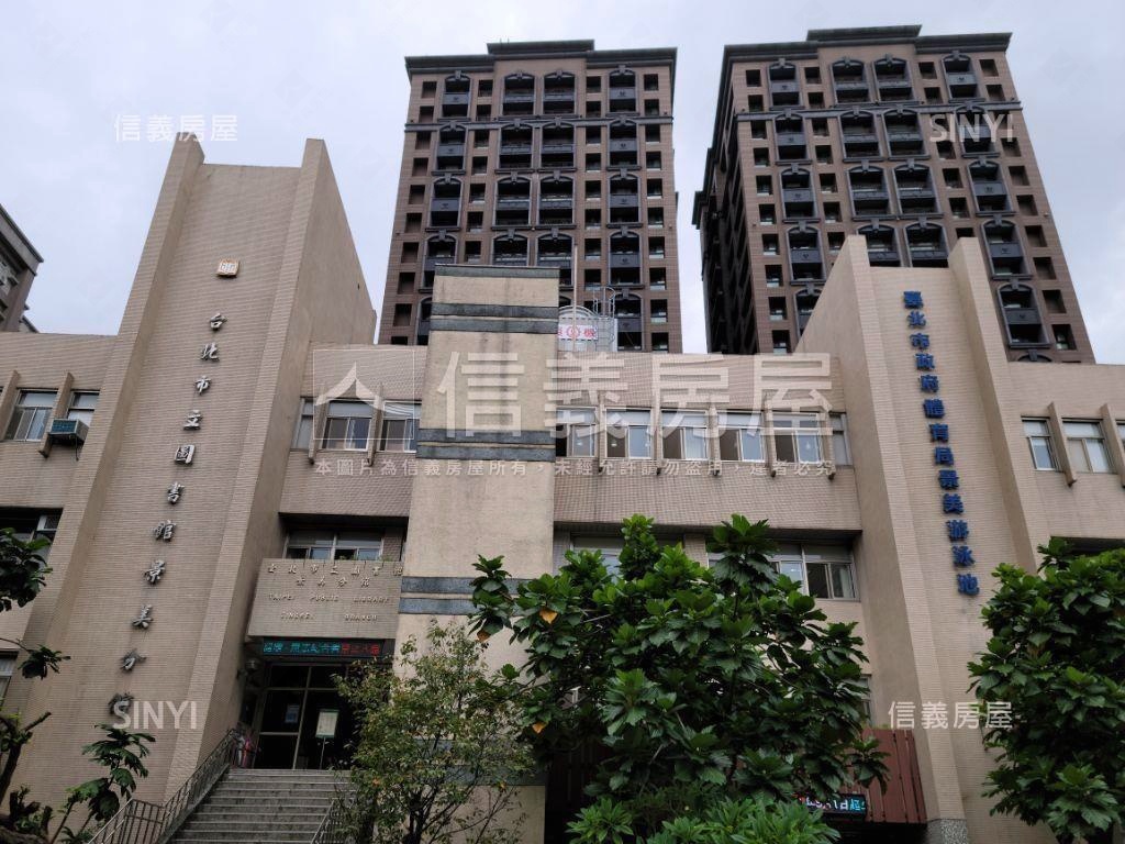 正羅斯福路黃金店面房屋室內格局與周邊環境