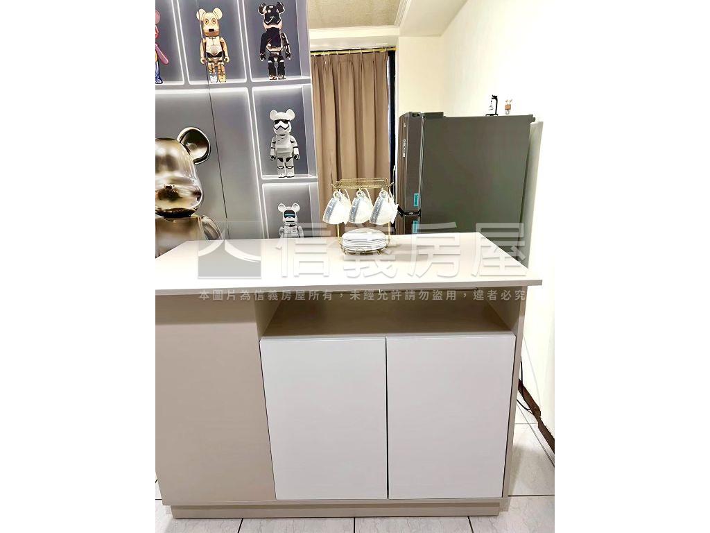 中國醫首購首選附車位讚房屋室內格局與周邊環境