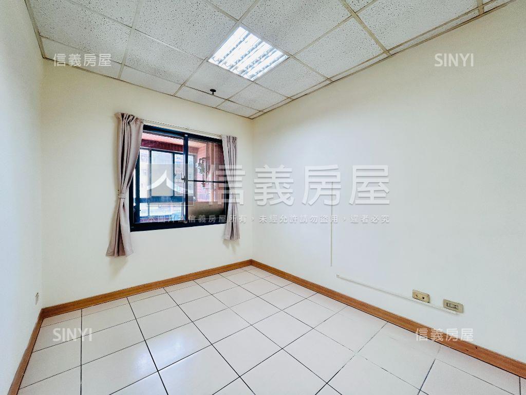 藝文巴黎富邑三房車位房屋室內格局與周邊環境