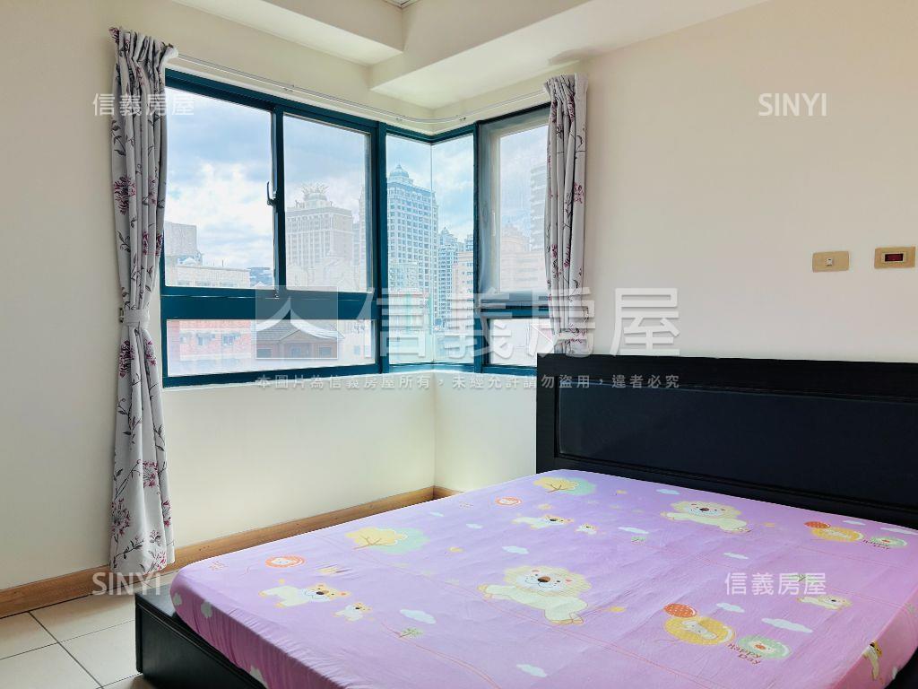 藝文巴黎富邑三房車位房屋室內格局與周邊環境