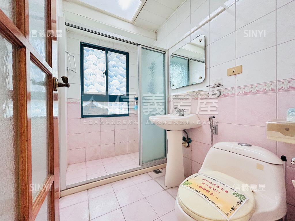 藝文巴黎富邑三房車位房屋室內格局與周邊環境