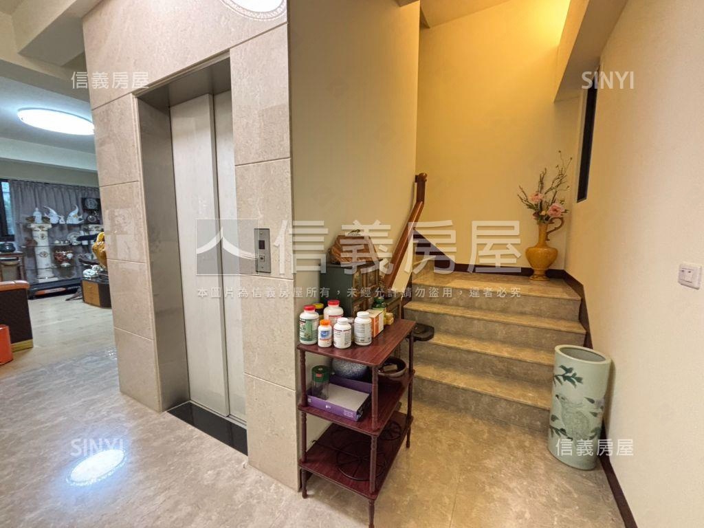 ★沙鹿百坪臨路電梯別墅★房屋室內格局與周邊環境