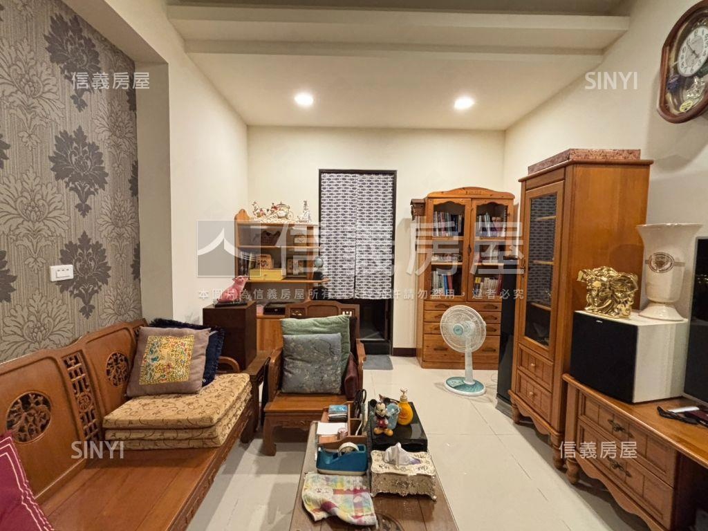 ★沙鹿百坪臨路電梯別墅★房屋室內格局與周邊環境