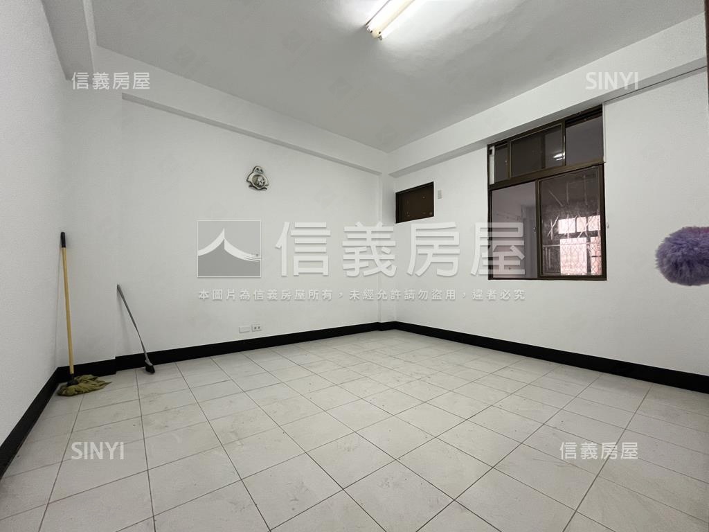 建平七街近市府優質透天房屋室內格局與周邊環境