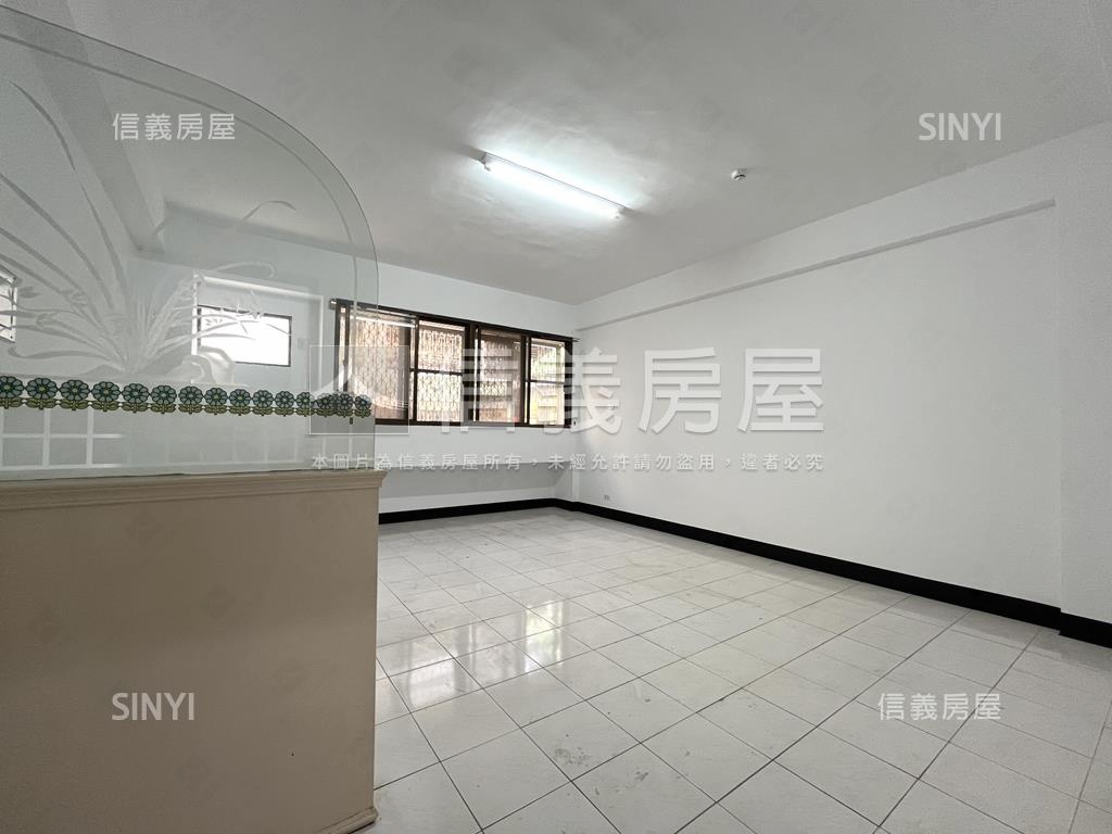 建平七街近市府優質透天房屋室內格局與周邊環境