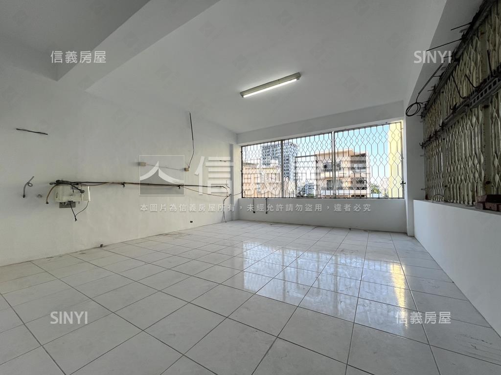 建平七街近市府優質透天房屋室內格局與周邊環境
