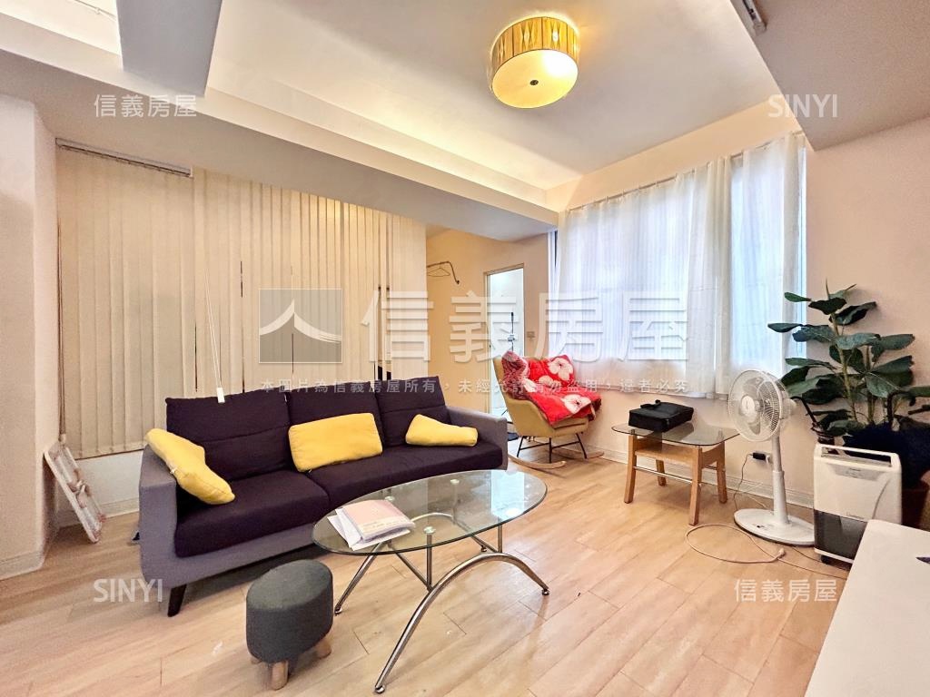拎包即入住三房美公寓房屋室內格局與周邊環境