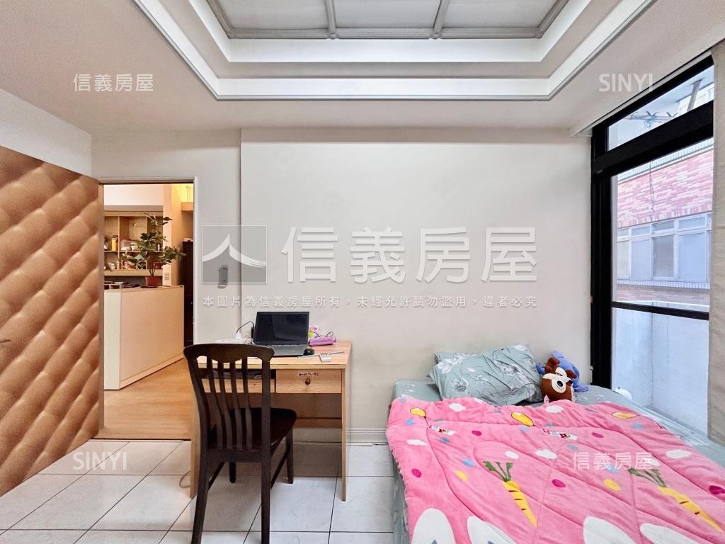 拎包即入住三房美公寓房屋室內格局與周邊環境