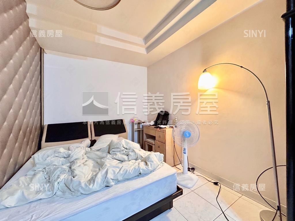 拎包即入住三房美公寓房屋室內格局與周邊環境
