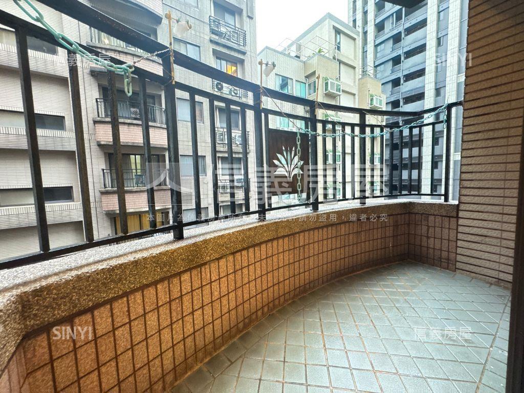 愛上仁愛溫馨裝潢２房房屋室內格局與周邊環境