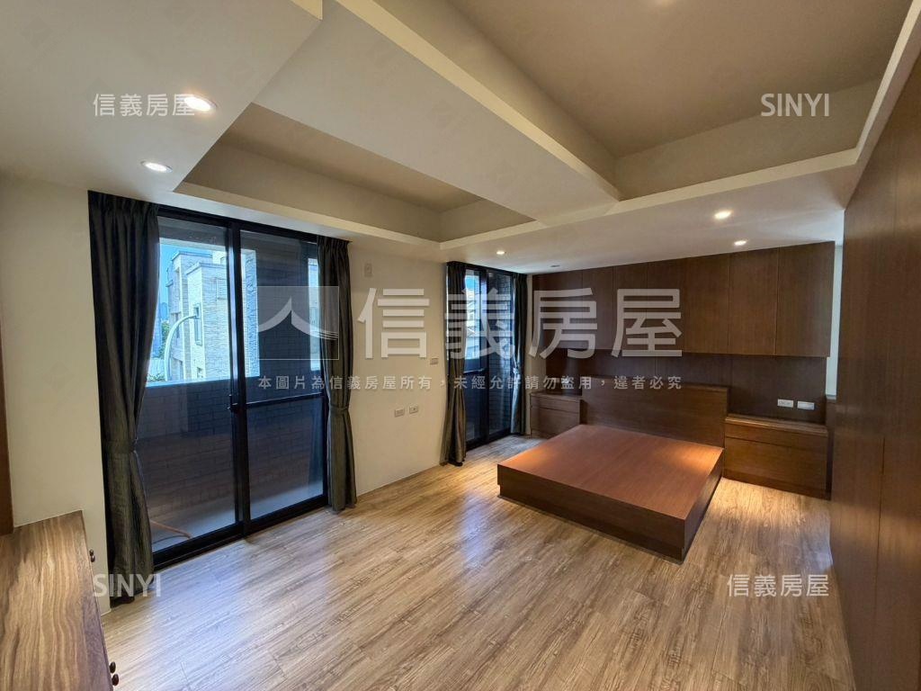 康橋採光佳四房別墅房屋室內格局與周邊環境